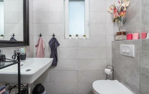 Holiday House Businia With Whirlpool