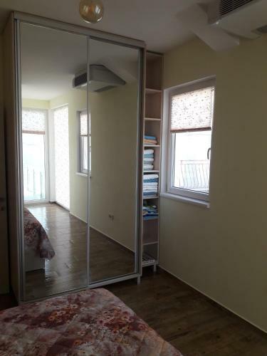 Aurora House Apartment