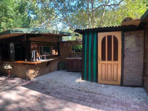 Hostal Or Site