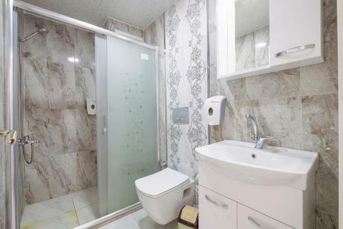 Marvelous Secluded Villa With Private Pool In Serik, Antalya