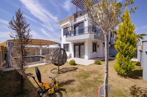 Marvelous Secluded Villa With Private Pool In Serik, Antalya