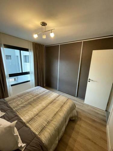 Apartamento Departamento 2 Ambientes Con Cochera Privada