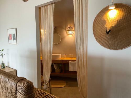 Villa 4 Rooms Beachfront Opalo Caser�o De Mar