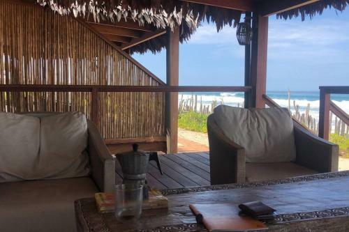 Villa 4 Rooms Beachfront Opalo Caser�o De Mar