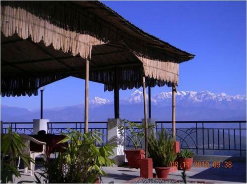 Hotel Pratiksha Himalayan Retreat