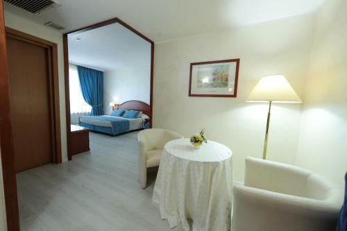 Edra Palace Hotel