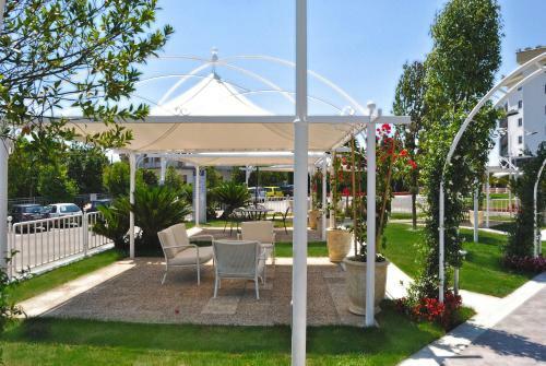 Edra Palace Hotel
