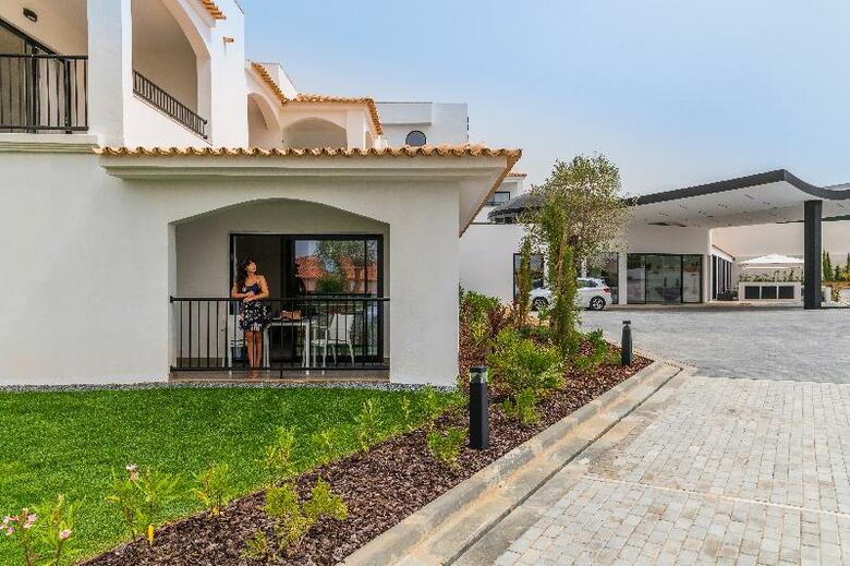 Regency Salgados Hotel & Spa