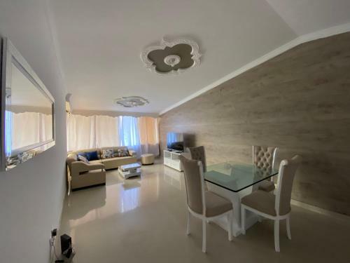 Apartamento En Unidad Plaza De Toros