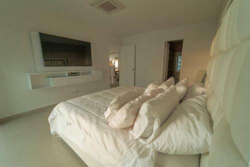 Apartamento Waterfront 2 In Bedrooms Condo Direct Beach Access