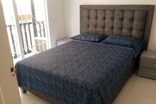Colonial House Apartment - Historic Center