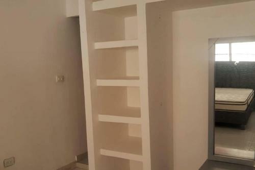 Colonial House Apartment - Historic Center