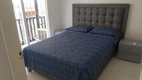 Colonial House Apartment - Historic Center