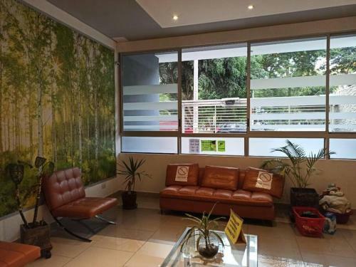 Apartamento Completo Frente A Parque.