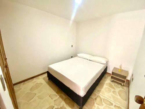 Apartamento Con Estacionamiento Privado