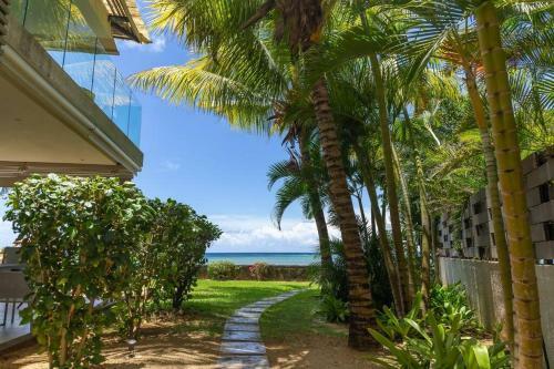 Apartamento Amaranth 3: Lovely 3-bedroom On The Beach With Rooftop Pool