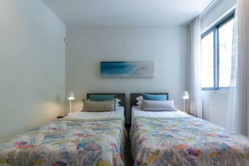 Apartamento Amaranth 3: Lovely 3-bedroom On The Beach With Rooftop Pool