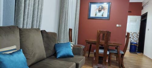 Malachite Apartment 12