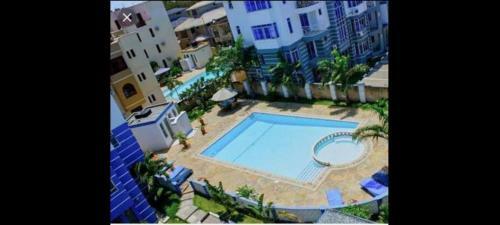 Shikara Apartments