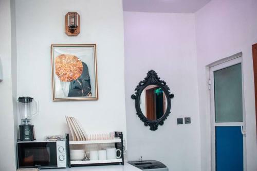 Beautiful 1 Bedroom At Bond Apartment