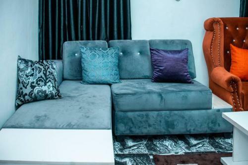 Beautiful 1 Bedroom At Bond Apartment