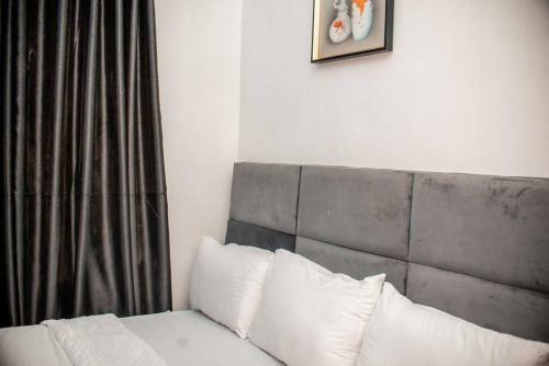 Beautiful 1 Bedroom At Bond Apartment