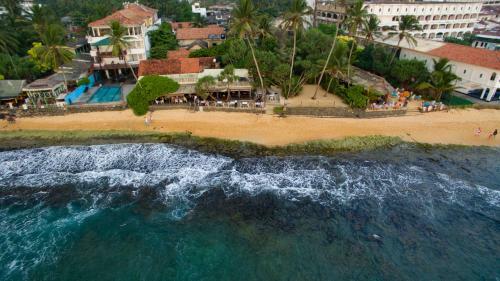 Hostal Jlh Beach Hotel Hikkaduwa