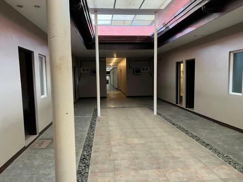 Hotel Traveler's Inn Bajada