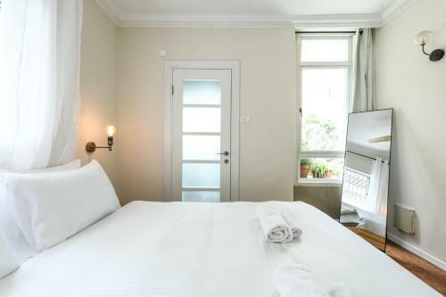 Stylish And Modern 3br Telaviv Apartment