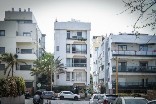 Stylish And Modern 3br Telaviv Apartment