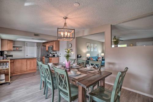 Phoenix Family Home With Pool And Playground!