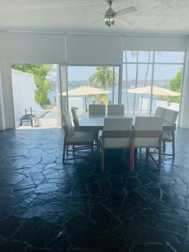 Residencia Del Lago Teques
