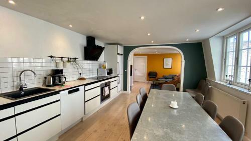Apartamento Penthouse W/rooftop Terrace In Latin Quarter