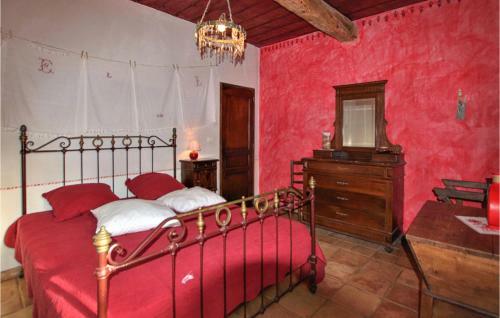 Nice Home In Apt With 4 Bedrooms