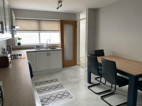 Modern City Centre Town House