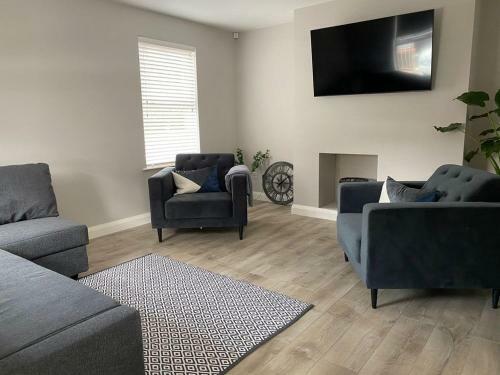 Modern City Centre Town House