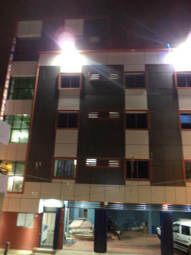 Hotel Blue Moon Residency