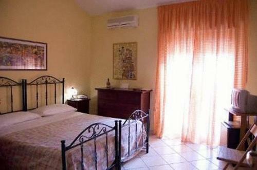 Hotel Tavernola - Locanda Di Campagna