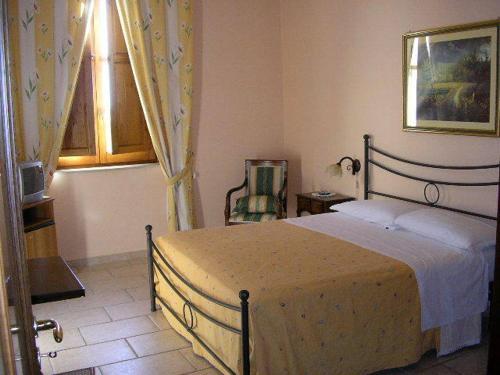 Hotel Tavernola - Locanda Di Campagna