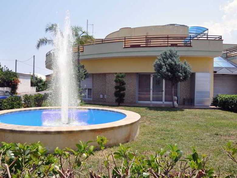Santa Lucia Hotel
