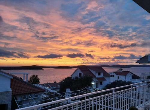 Sea View Apartment