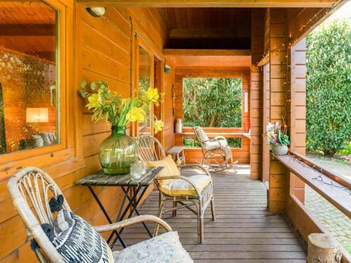Tranquil Chalet In Ijhorst With Garden