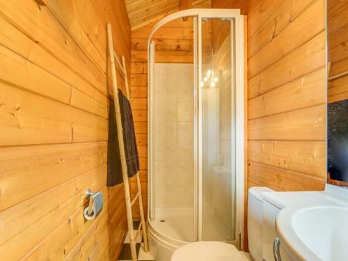 Tranquil Chalet In Ijhorst With Garden