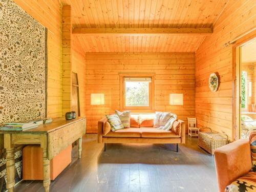 Tranquil Chalet In Ijhorst With Garden