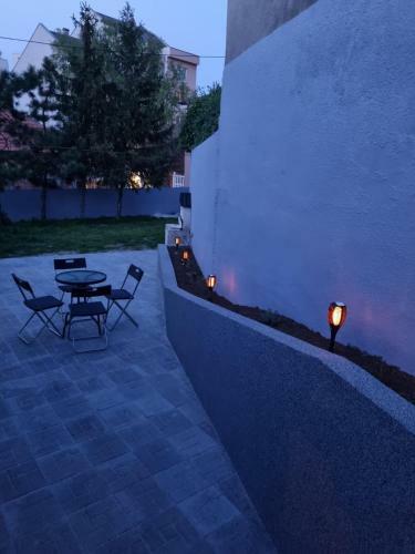 Hostal Apartman Domo