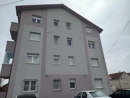 Sara Apartment