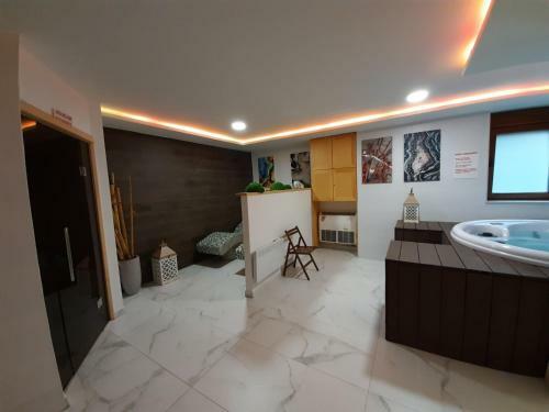 Different & Spa Apartment