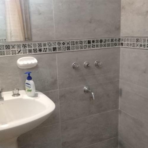 Apartamento Amplio Departamento, 85 Metros Cuadrados