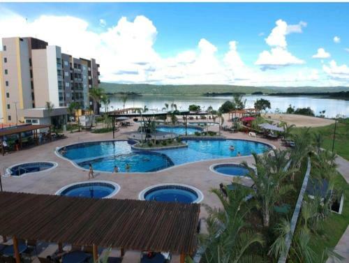 Apartamento Prive Praias Do Lago Eco Resort