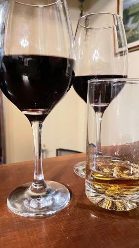 Chal� Dos Bastianis